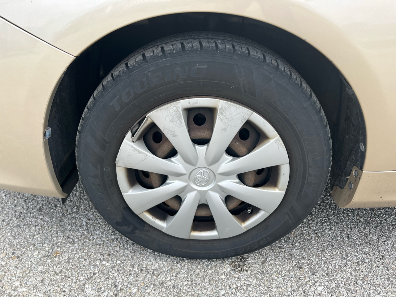 Toyota Corolla LE 2011