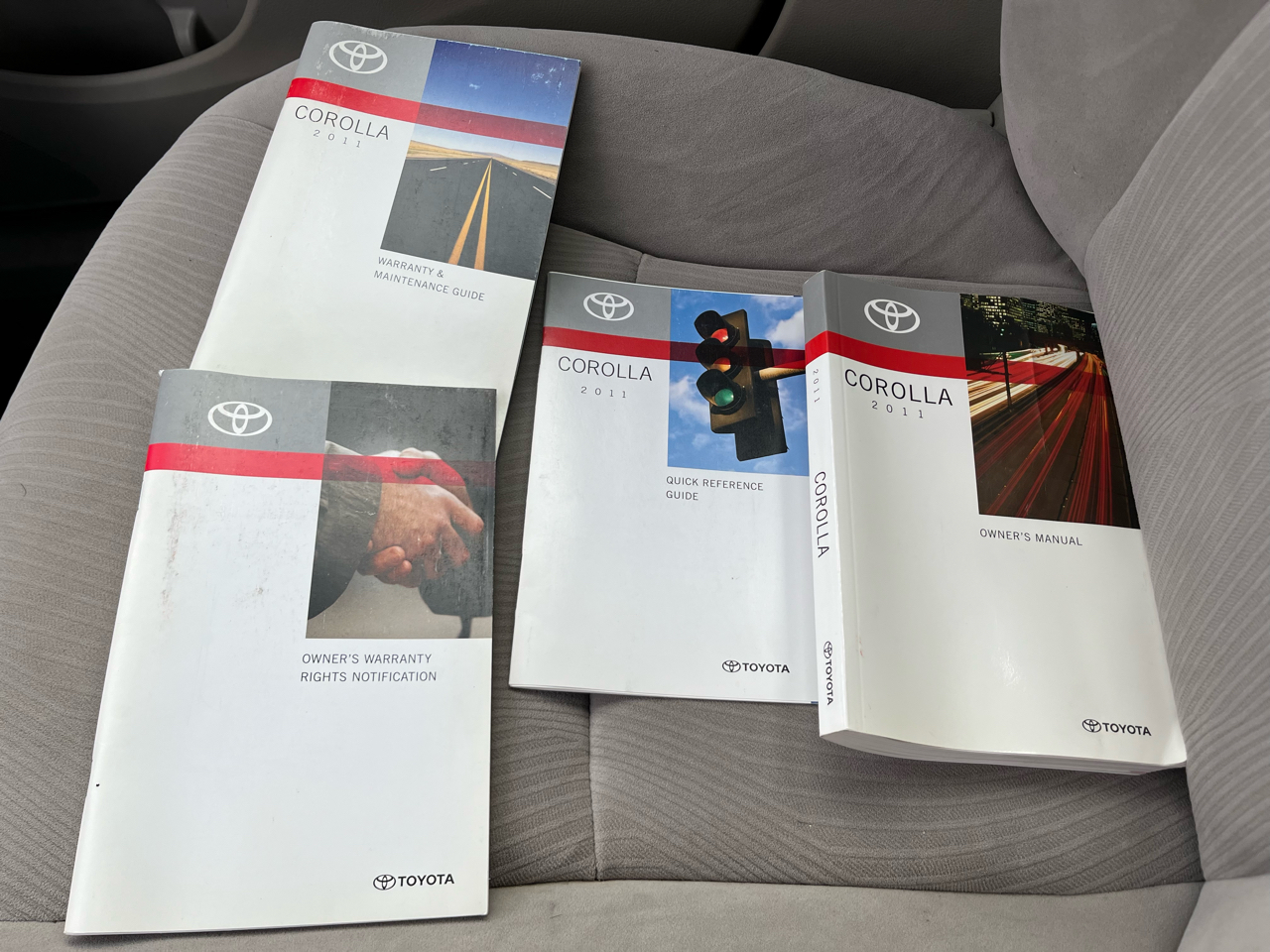 Toyota Corolla LE 2011