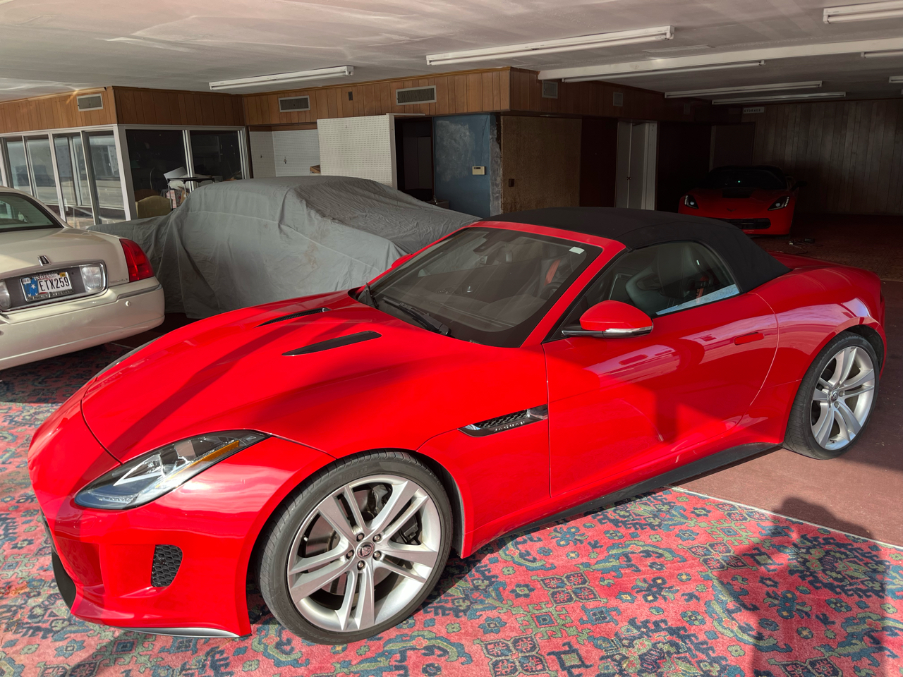 Jaguar F-Type V8 S 2014
