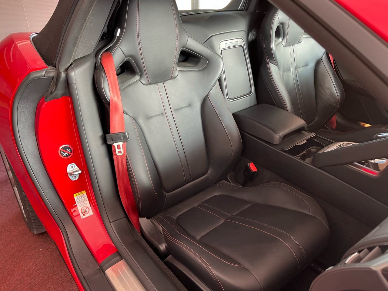 Jaguar F-Type V8 S 2014