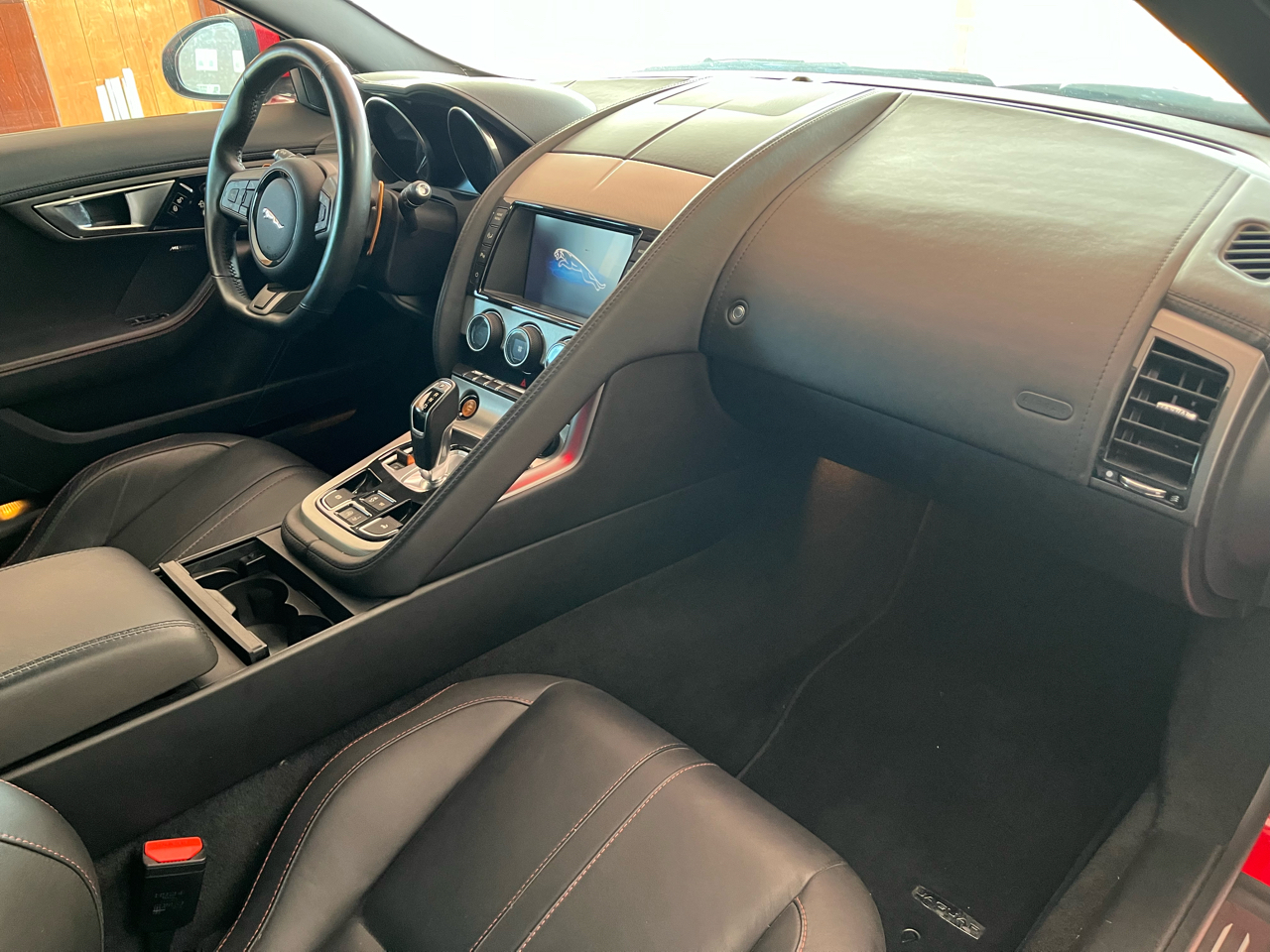 Jaguar F-Type V8 S 2014