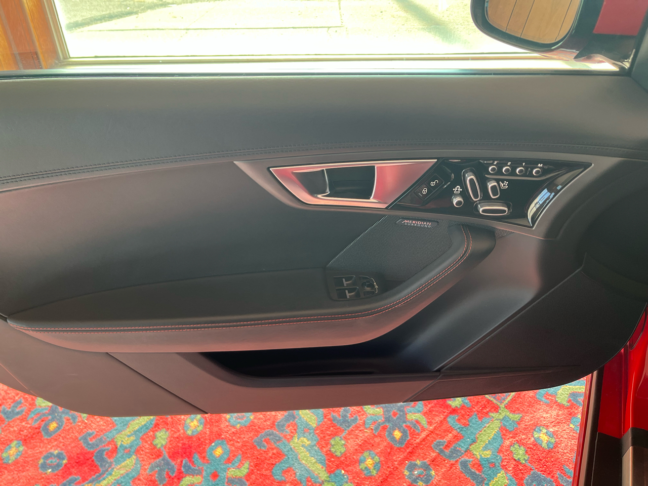 Jaguar F-Type V8 S 2014