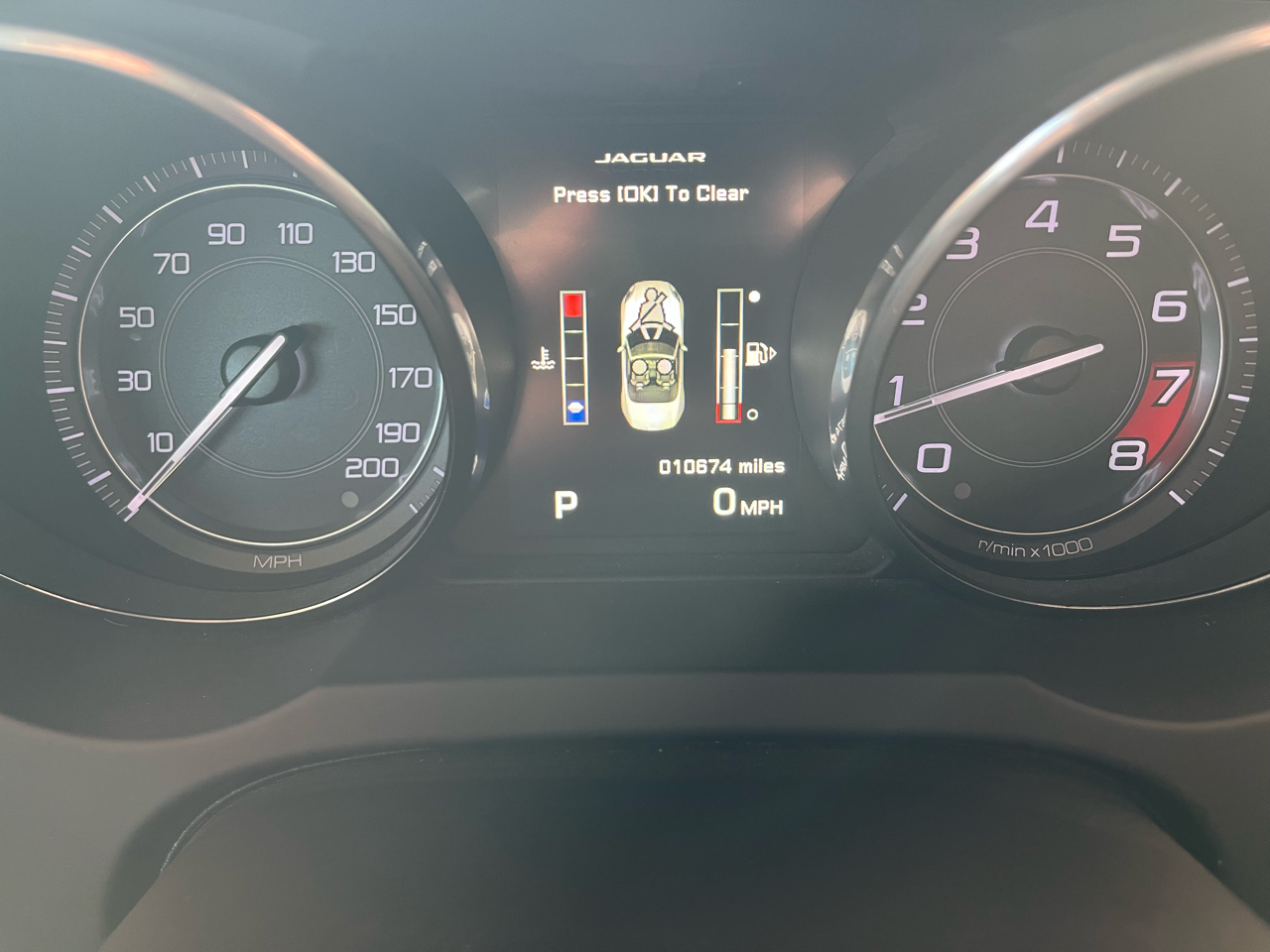 Jaguar F-Type V8 S 2014