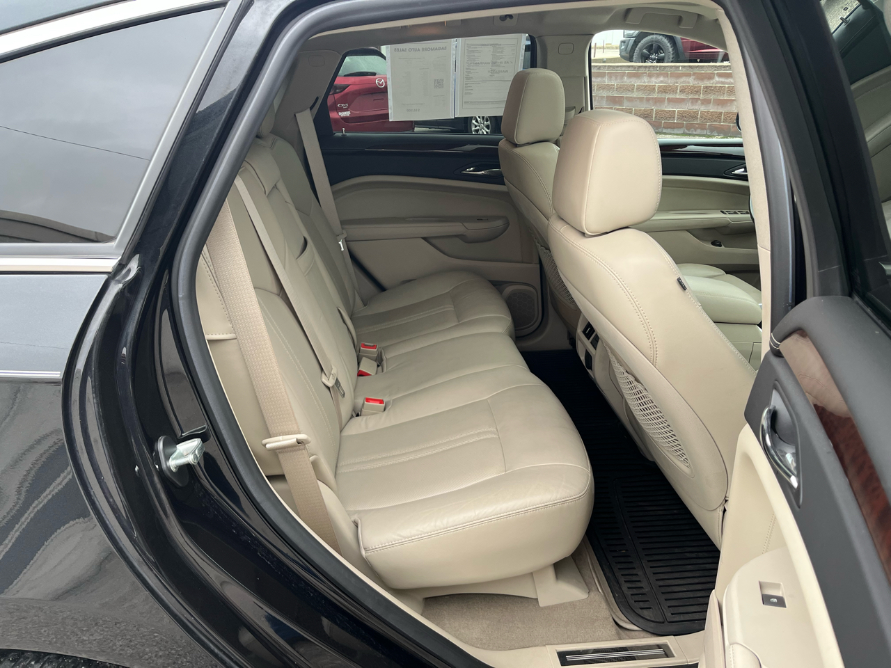 Cadillac SRX Luxury Collection AWD 2011