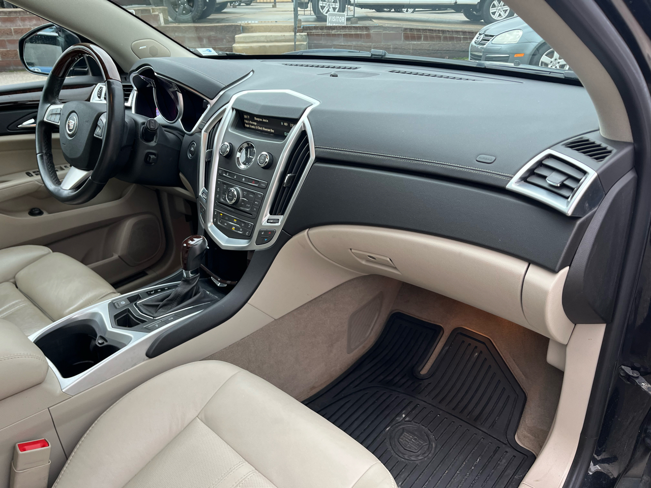 Cadillac SRX Luxury Collection AWD 2011