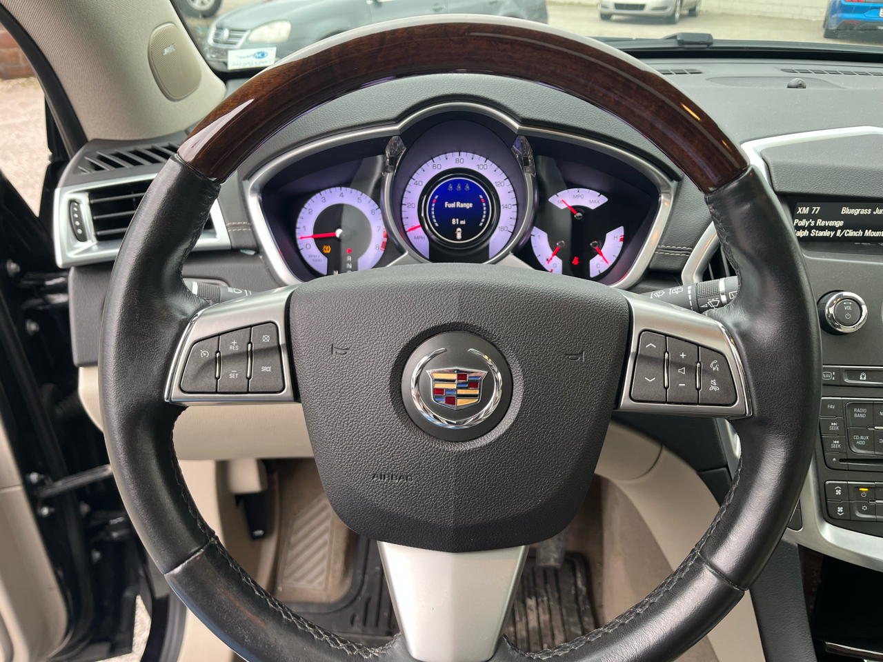 Cadillac SRX Luxury Collection AWD 2011