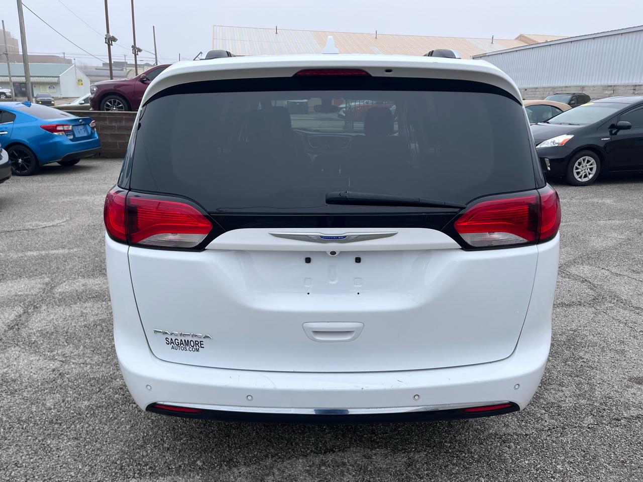Chrysler Pacifica Touring-L 2018