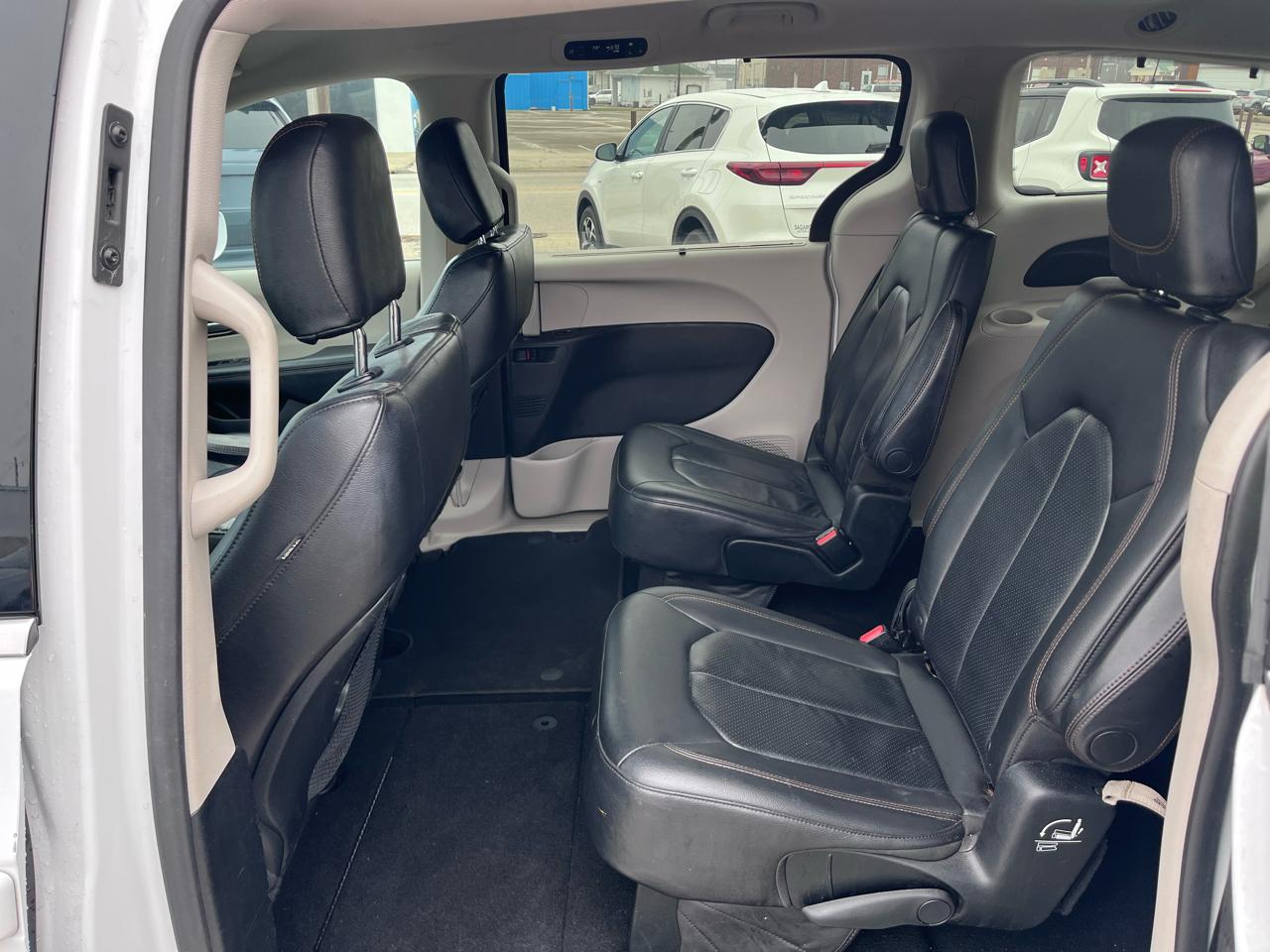 Chrysler Pacifica Touring-L 2018