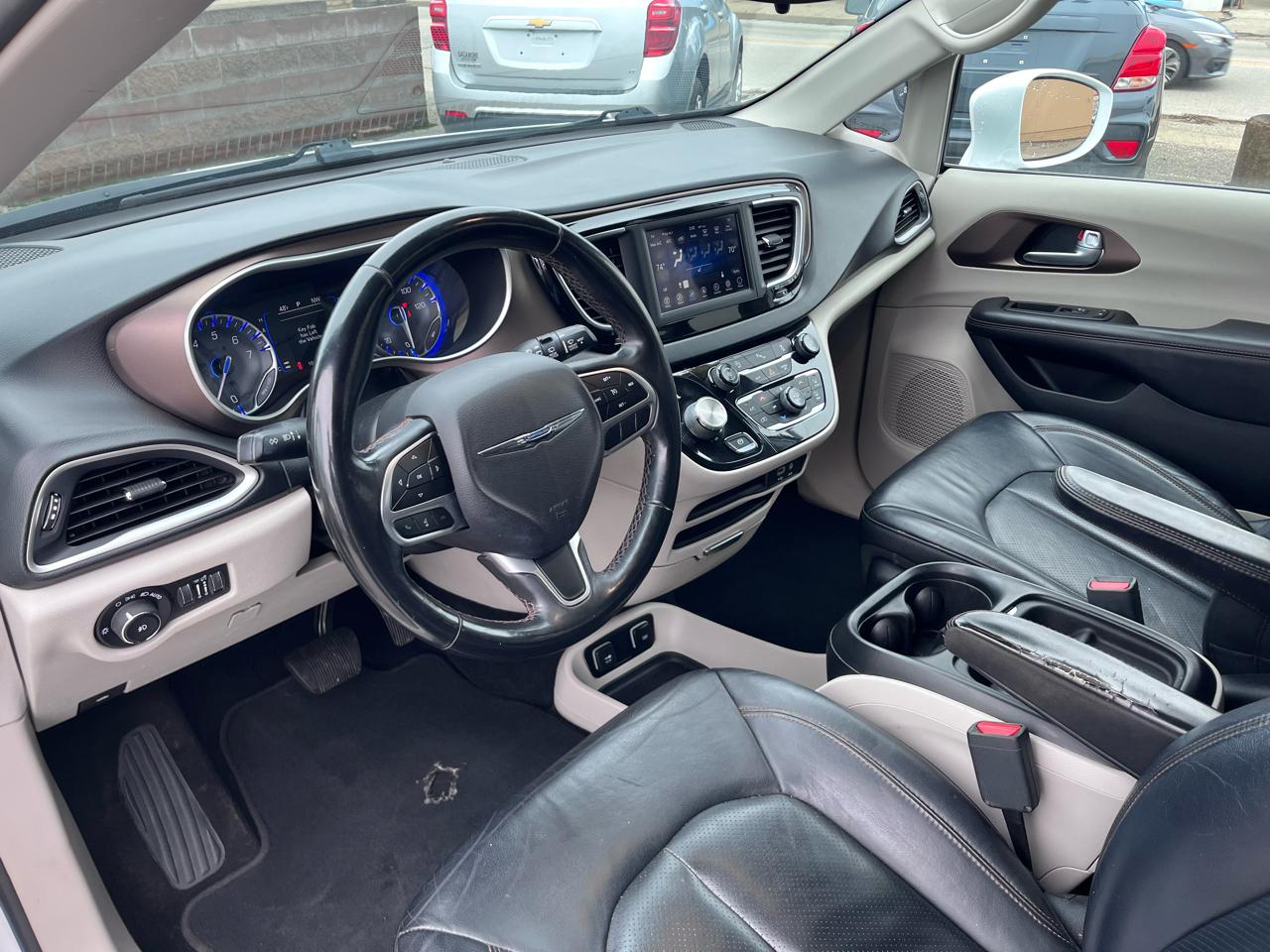 Chrysler Pacifica Touring-L 2018