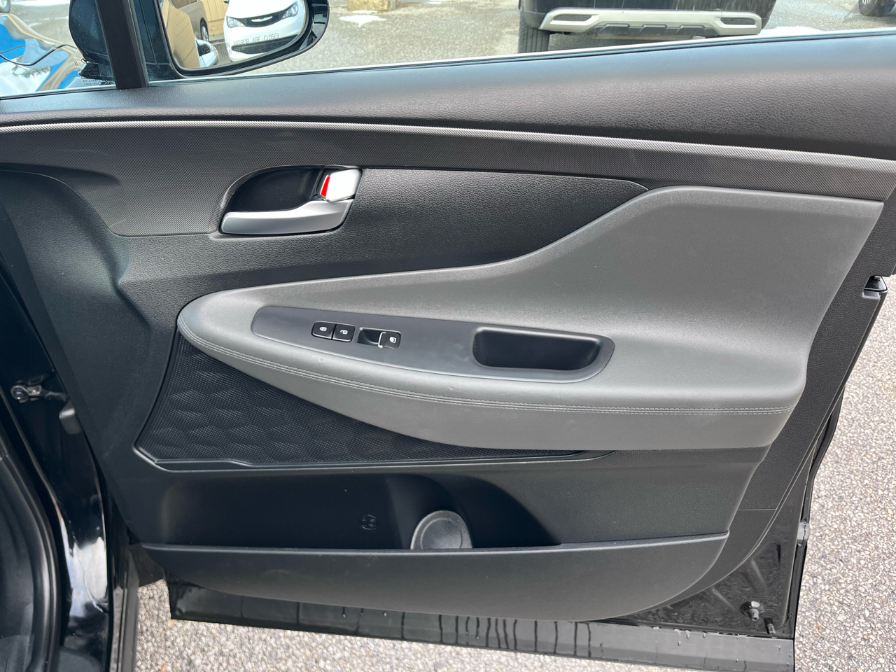 Hyundai Santa Fe SEL AWD 2023