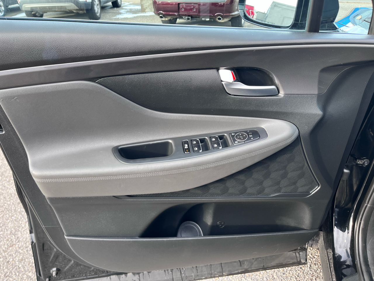 Hyundai Santa Fe SEL AWD 2023