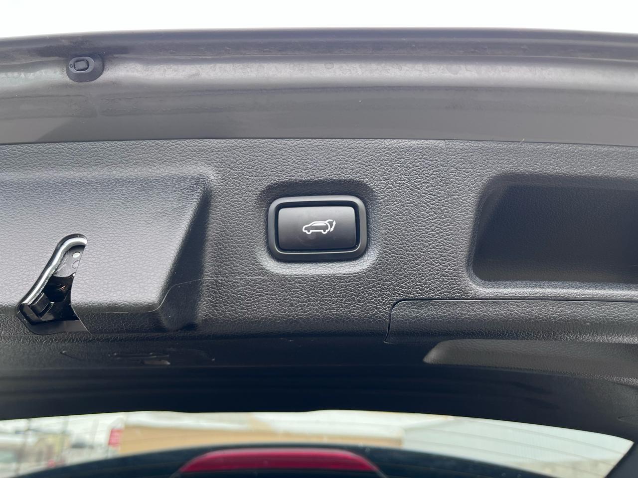 Hyundai Santa Fe SEL w/Premium Package 2023