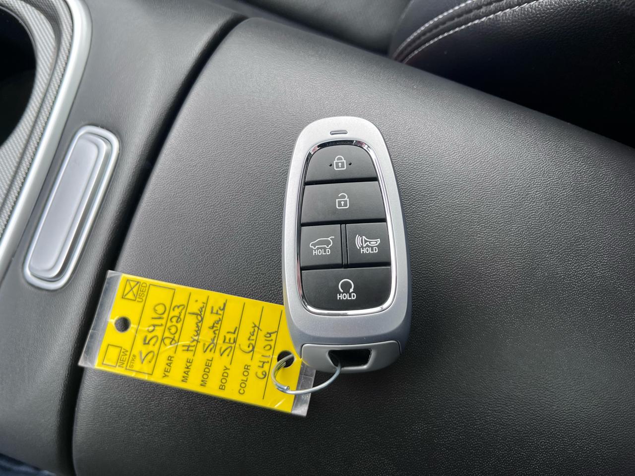 Hyundai Santa Fe SEL w/Premium Package 2023