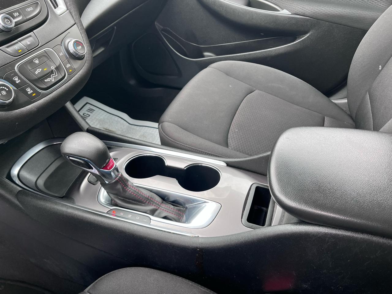 Chevrolet Malibu RS 2021