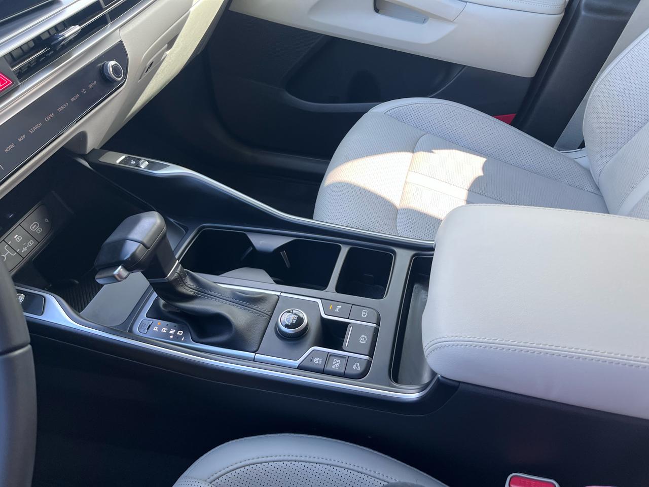 Kia Sorento S 2WD 2024