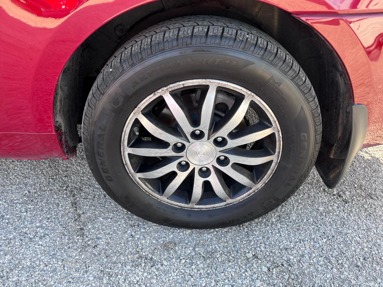 Kia Sedona EX LWB 2012