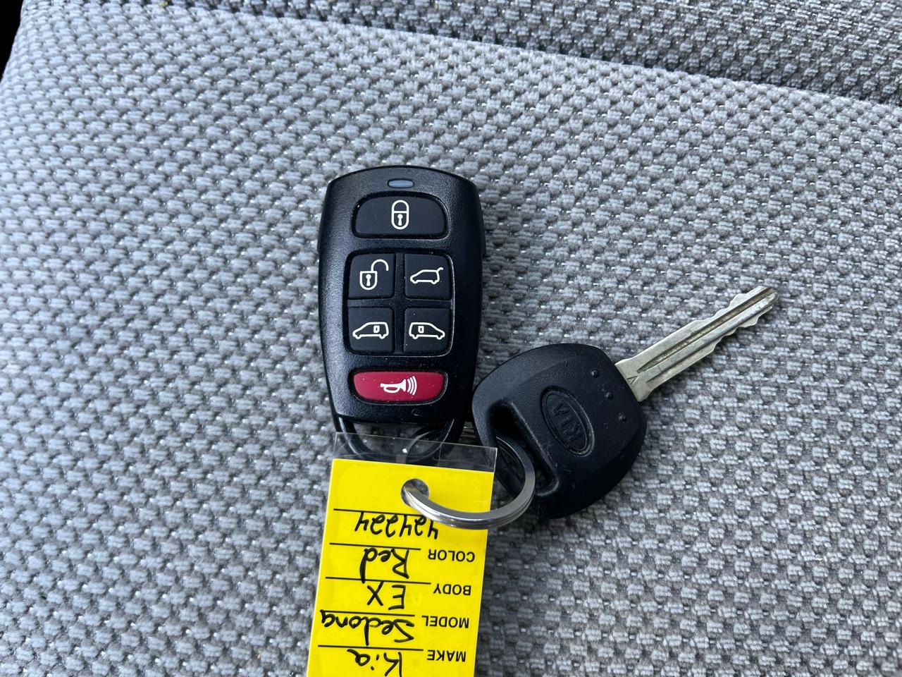 Kia Sedona EX LWB 2012