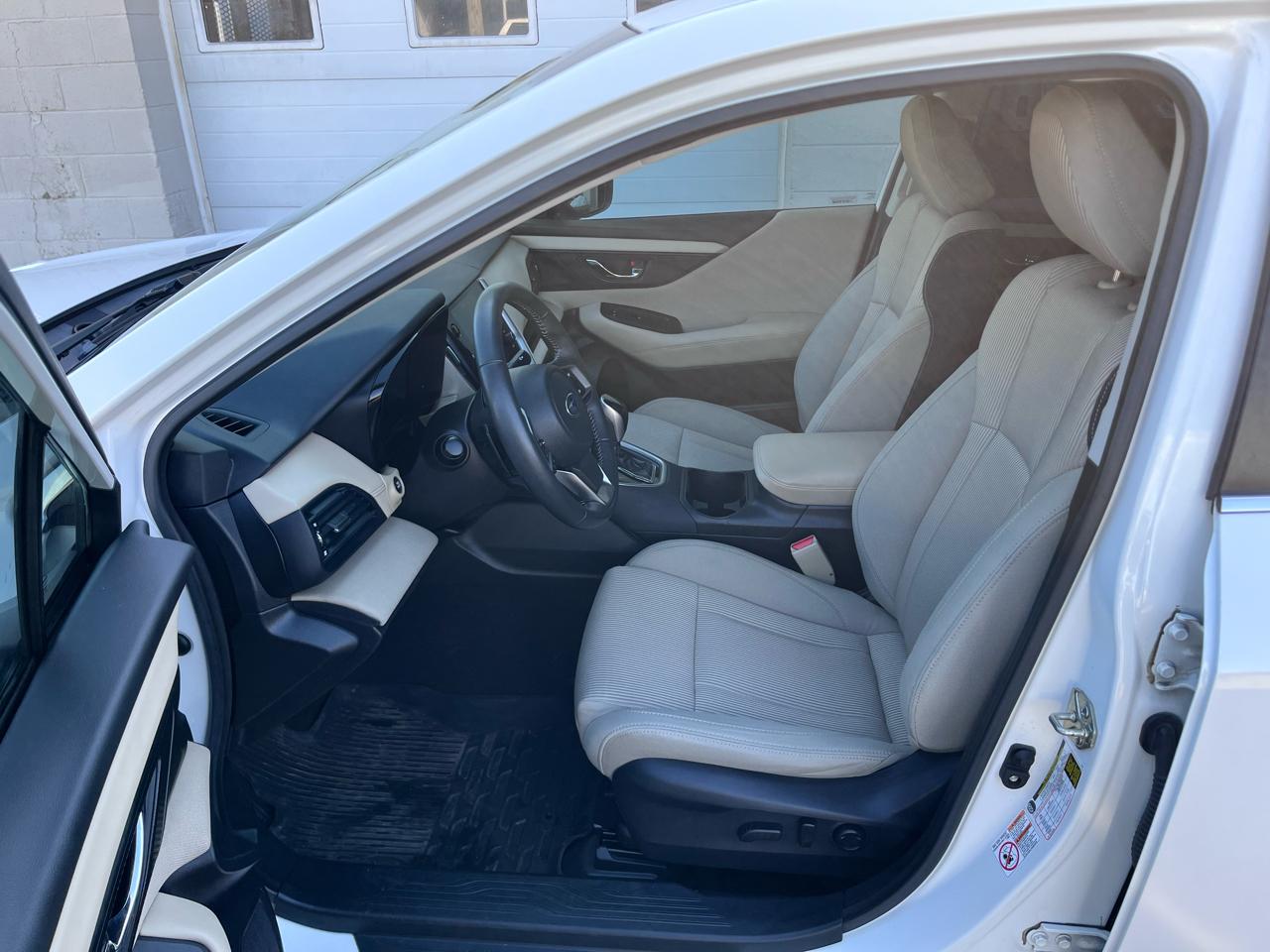 Subaru Legacy Premium 2020