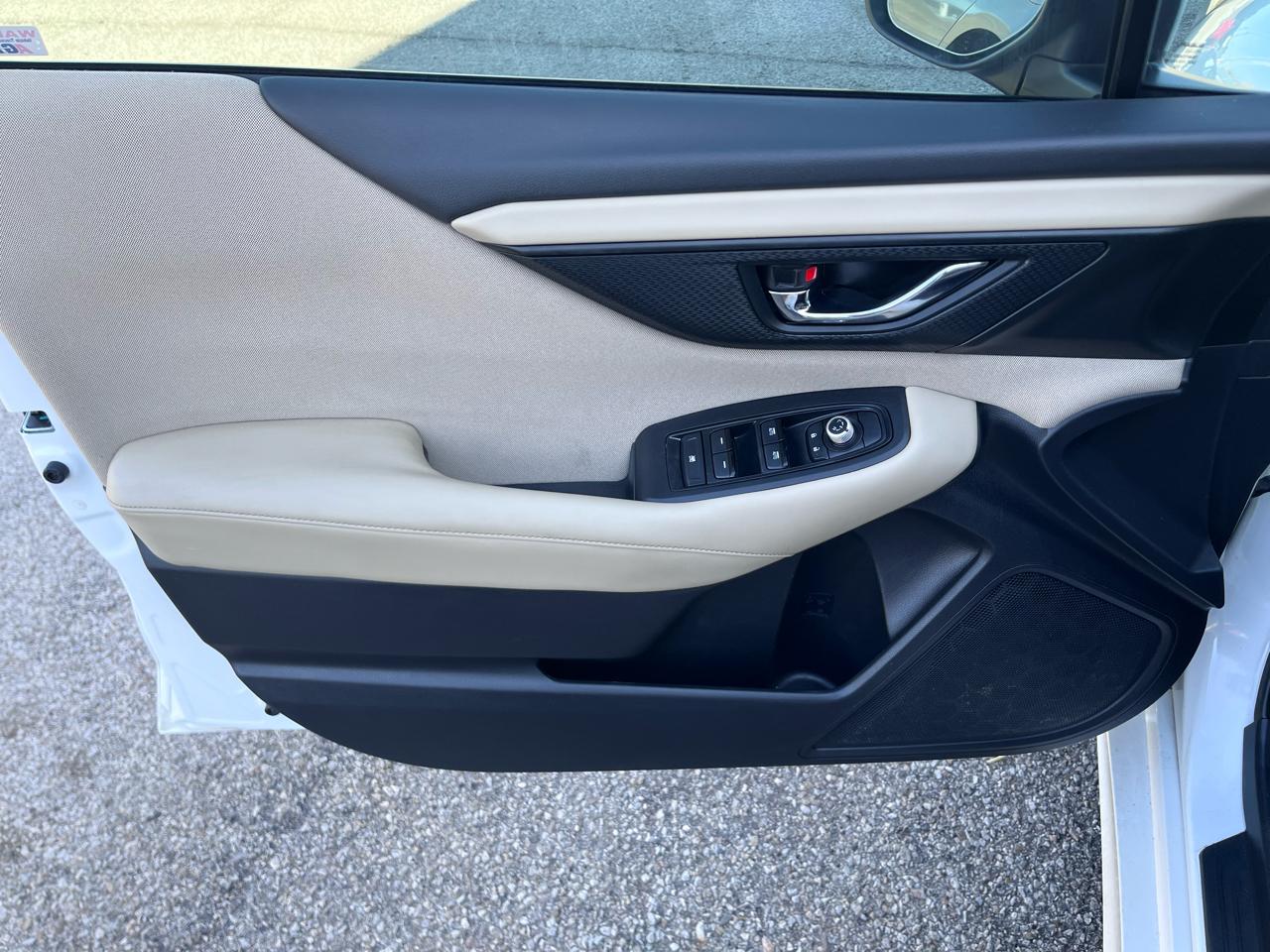 Subaru Legacy Premium 2020