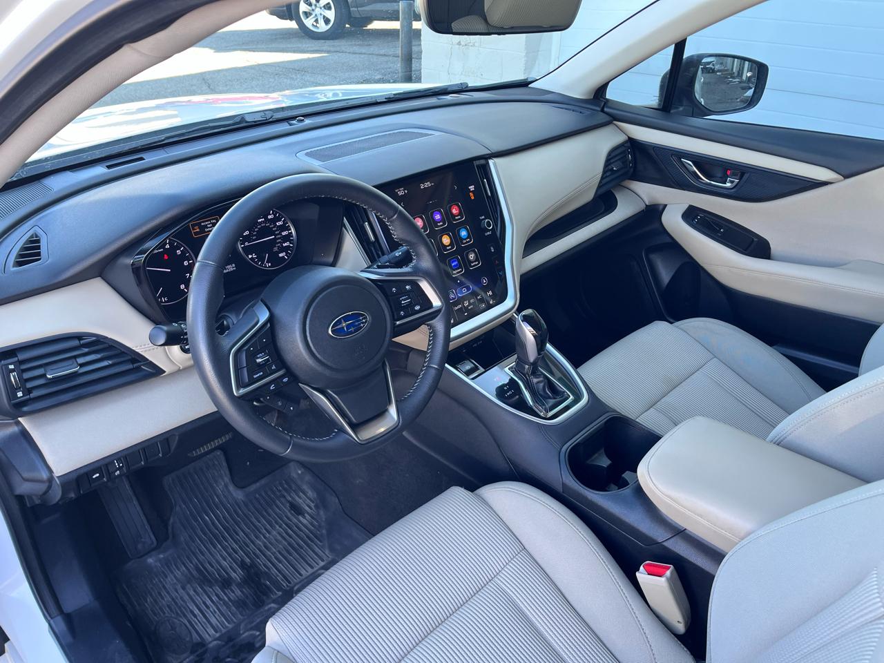 Subaru Legacy Premium 2020