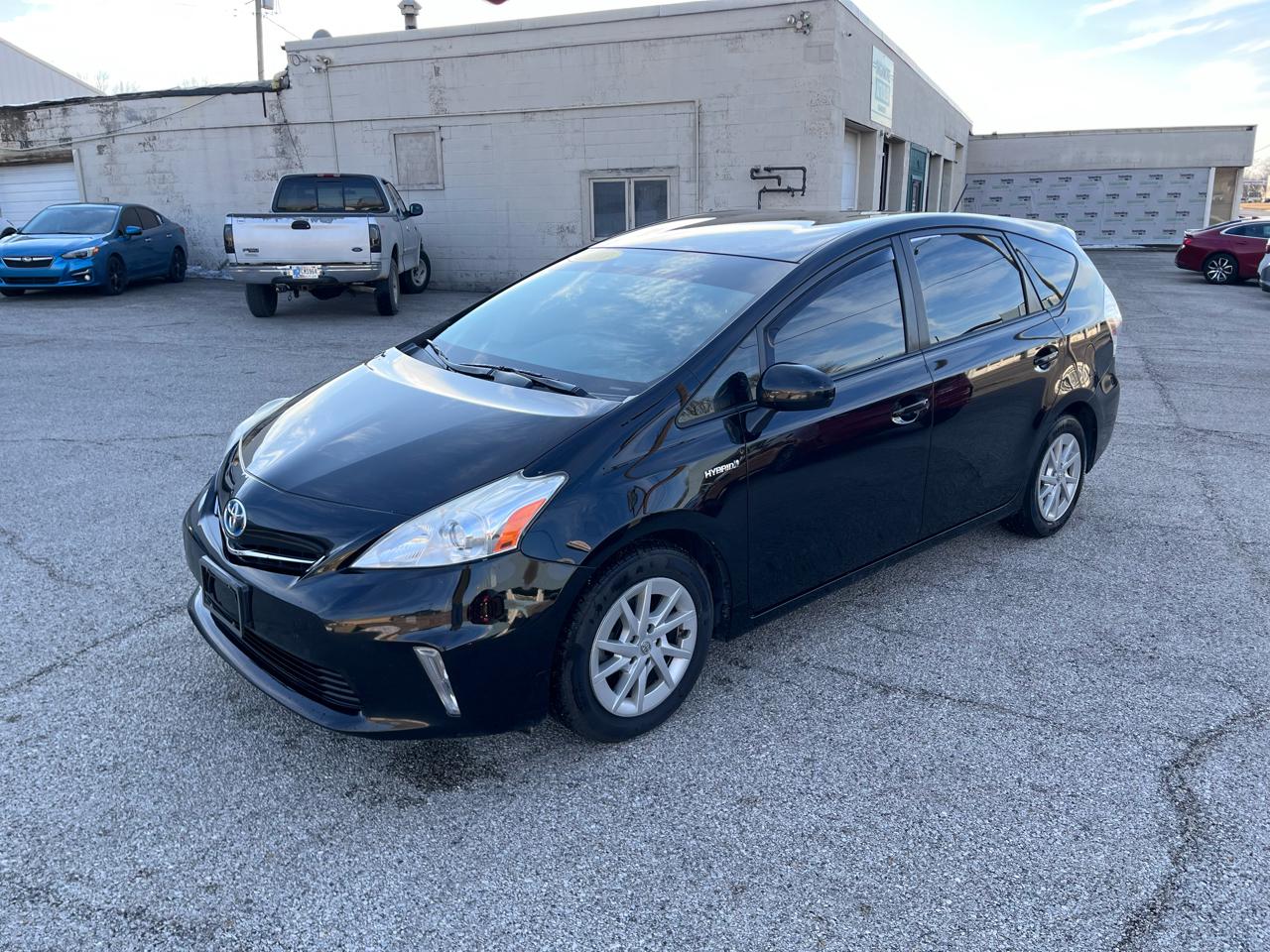Toyota Prius V Three 2013
