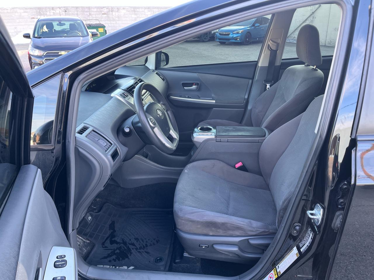 Toyota Prius V Three 2013