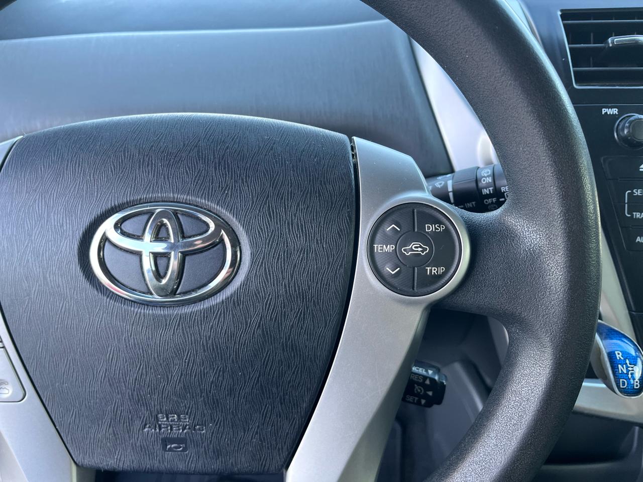 Toyota Prius V Three 2013