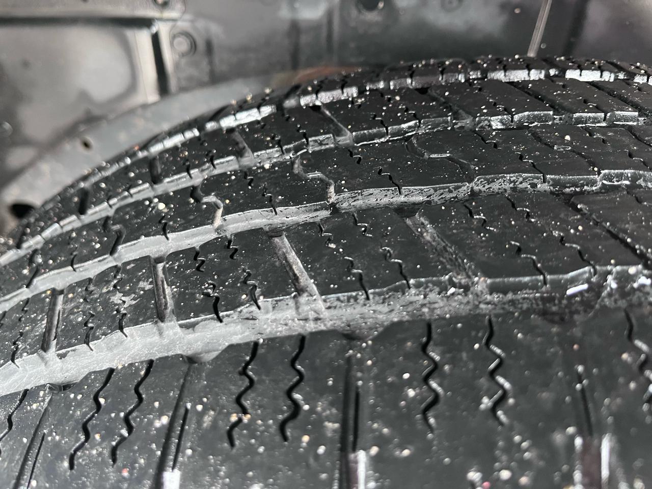 Nissan Titan SV Crew Cab 2WD 2017