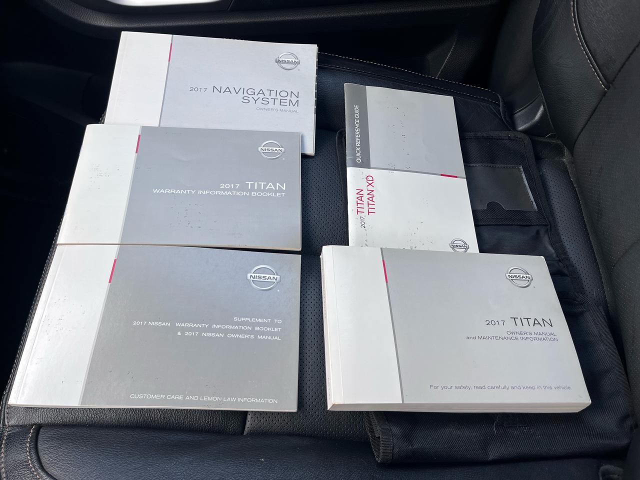 Nissan Titan SV Crew Cab 2WD 2017