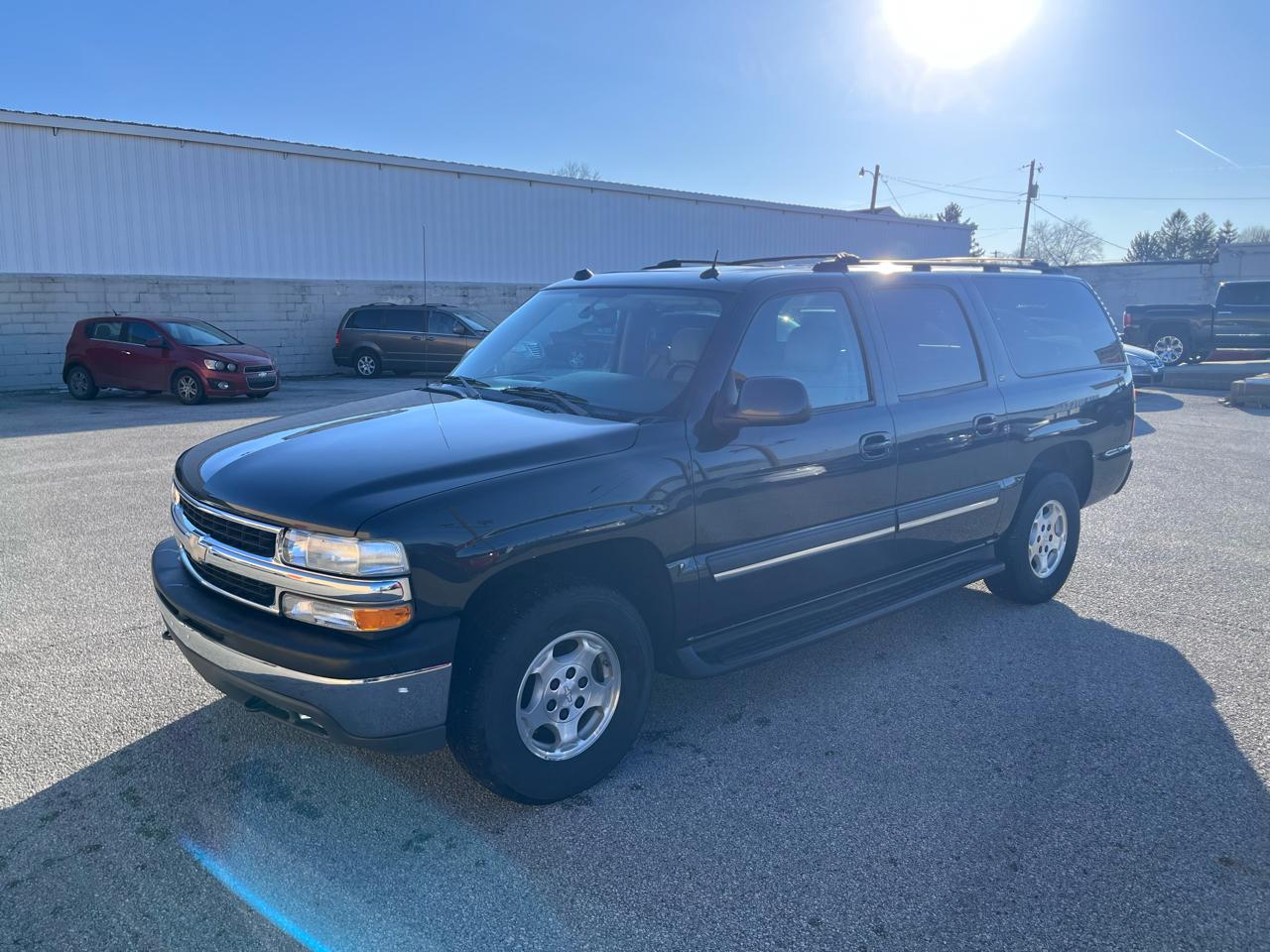 Chevrolet Suburban 1500 4WD 2004