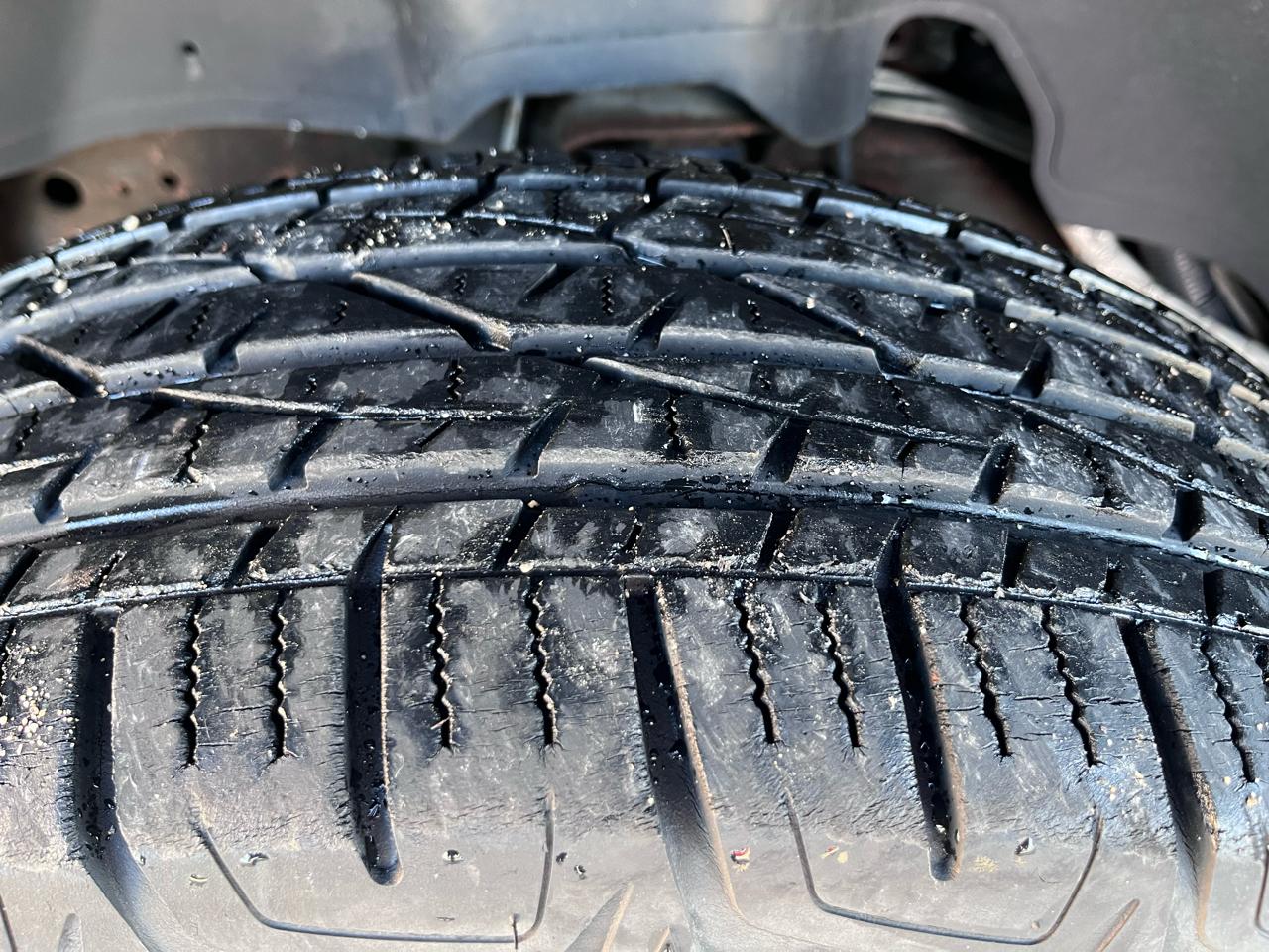 Chevrolet Suburban 1500 4WD 2004