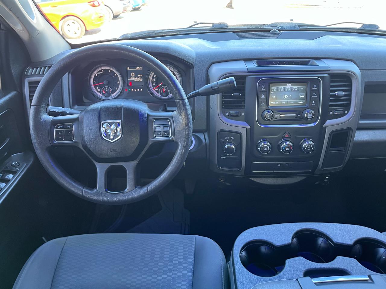 RAM 1500 Classic Tradesman Crew Cab SWB 4WD 2019