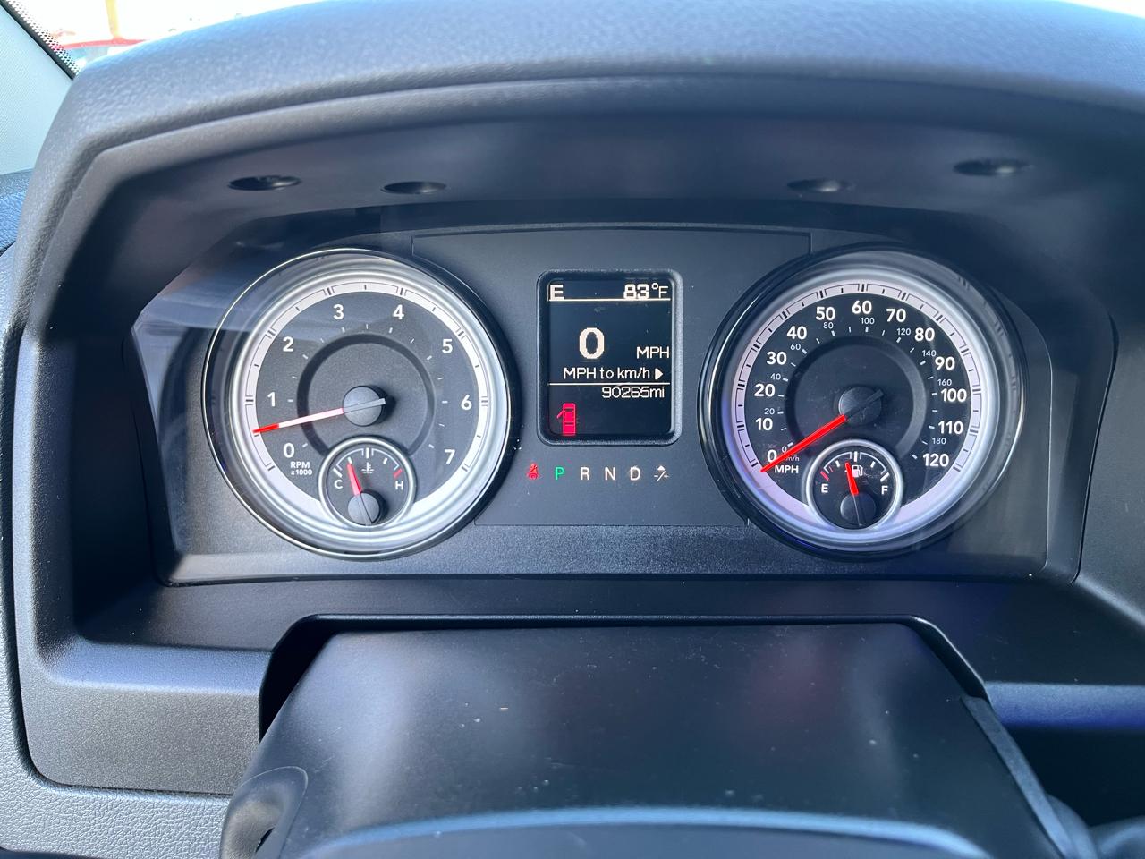 RAM 1500 Classic Tradesman Crew Cab SWB 4WD 2019