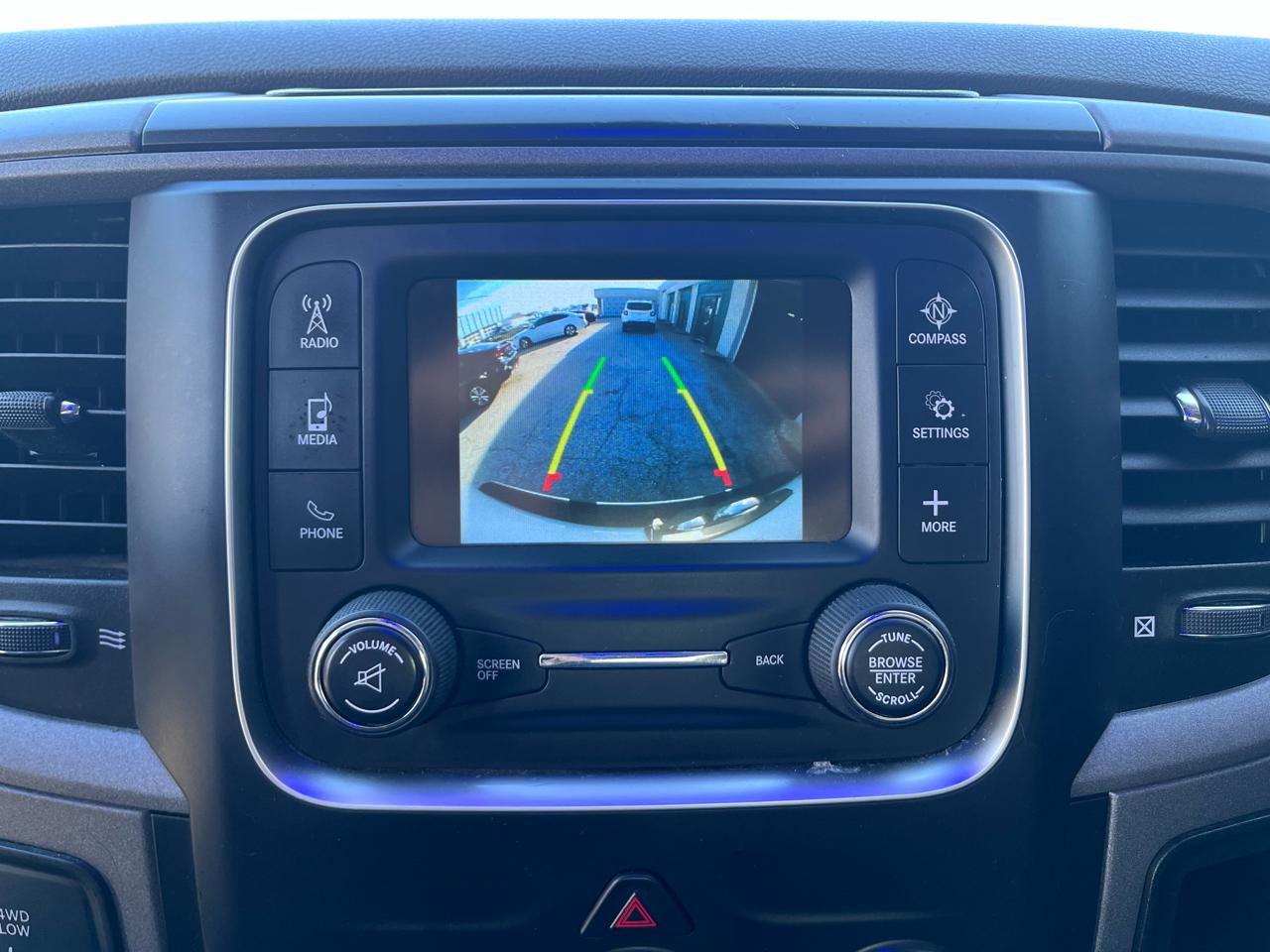 RAM 1500 Classic Tradesman Crew Cab SWB 4WD 2019