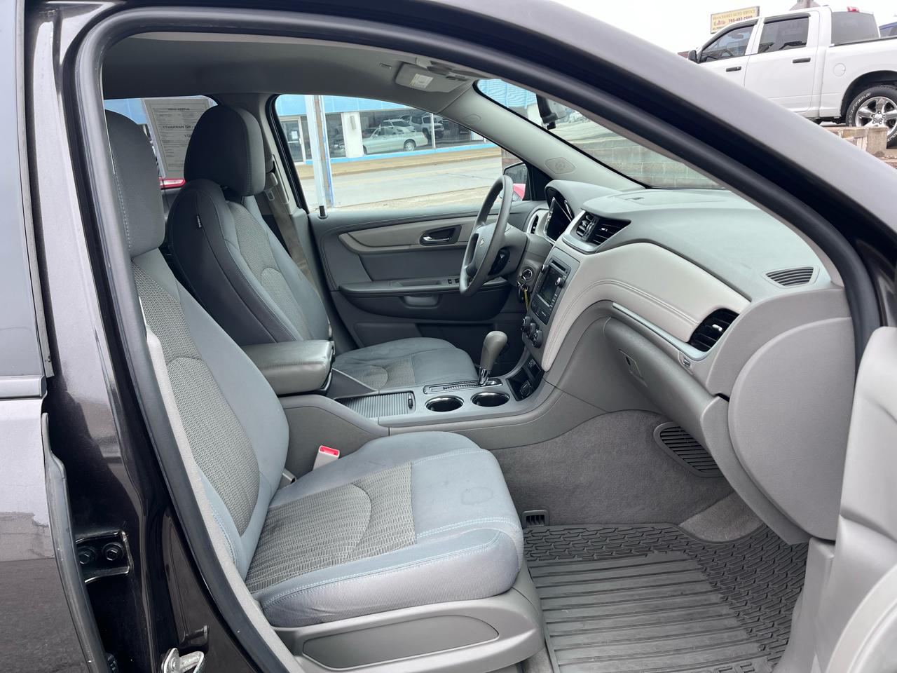 Chevrolet Traverse LS FWD 2017