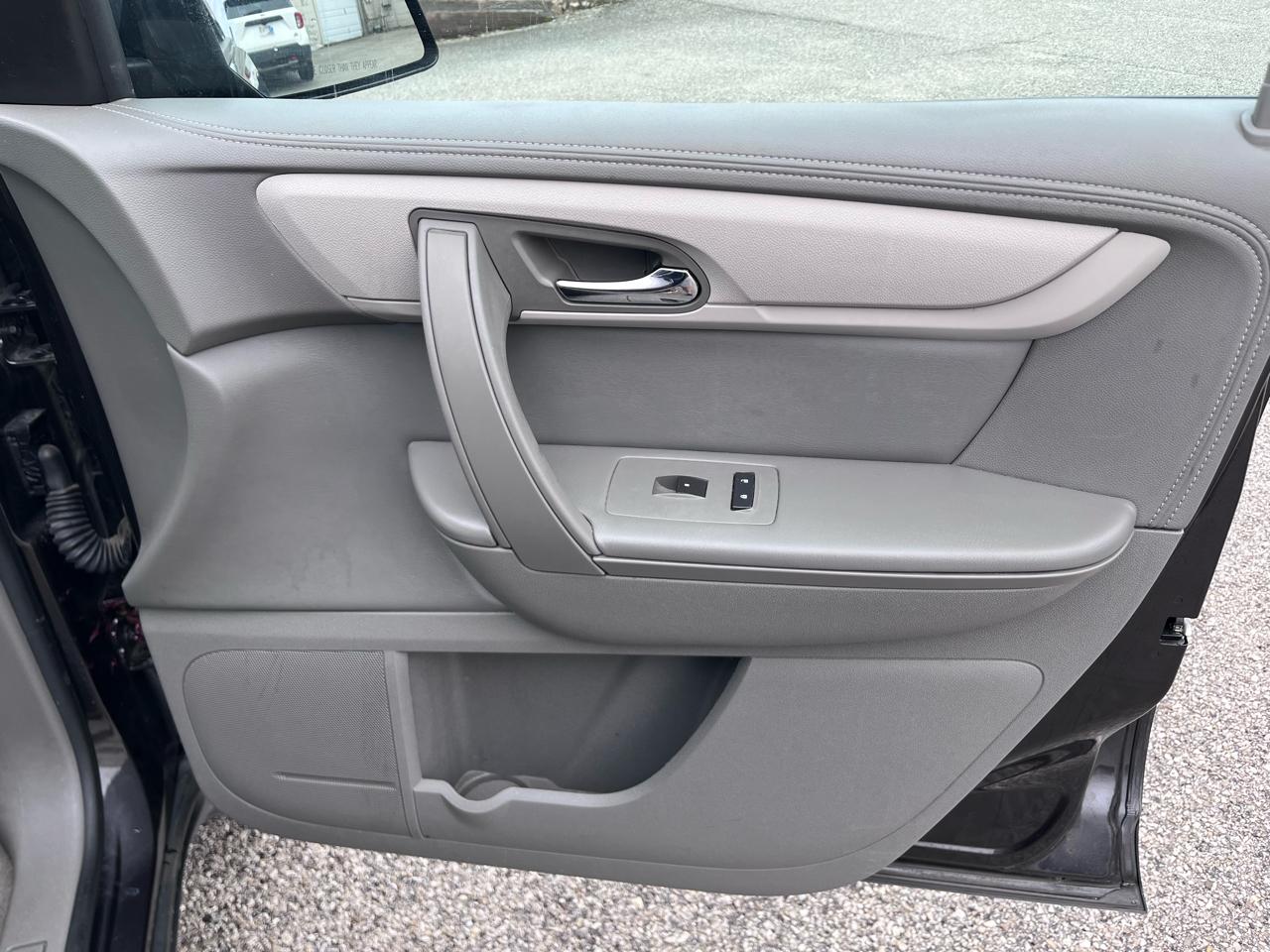 Chevrolet Traverse LS FWD 2017