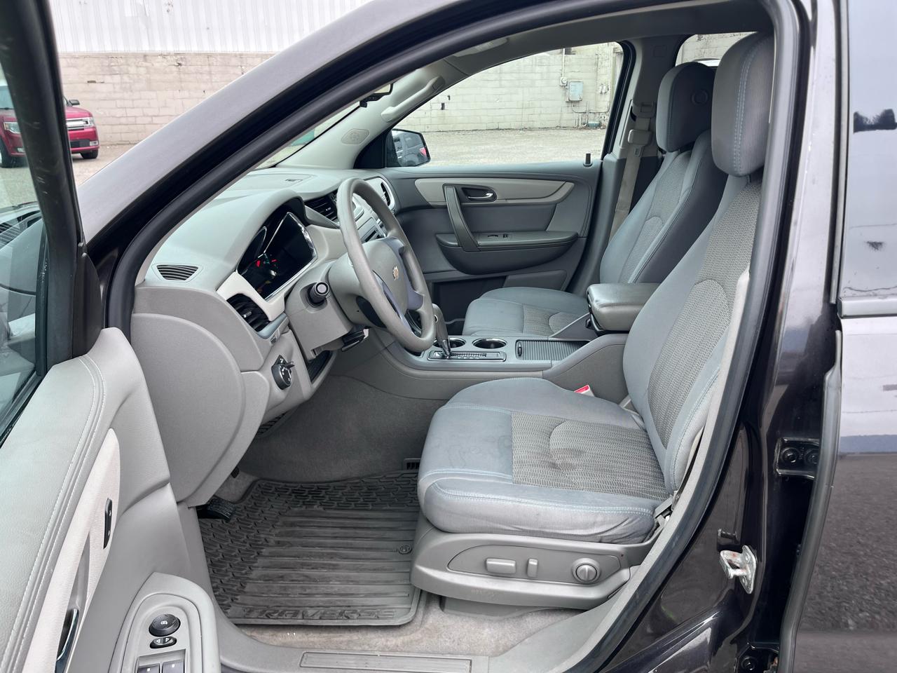 Chevrolet Traverse LS FWD 2017