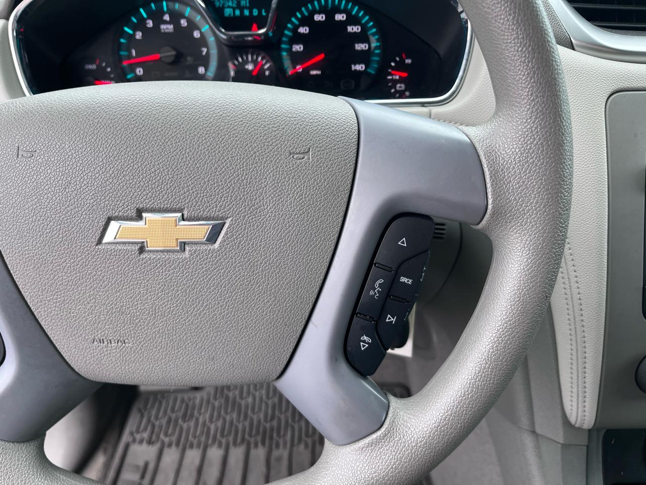 Chevrolet Traverse LS FWD 2017