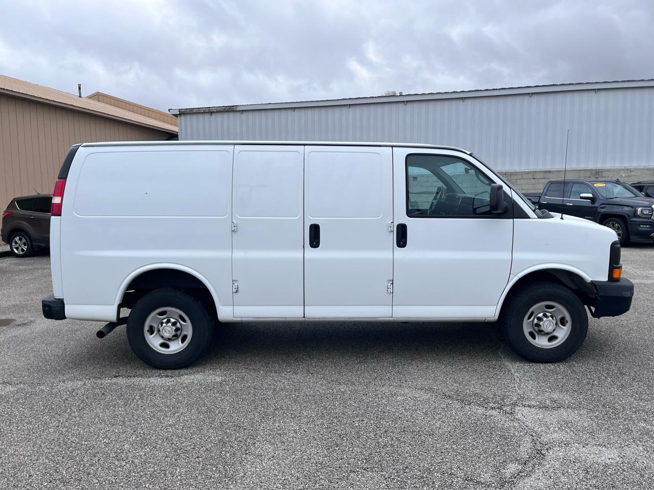 Chevrolet Express 2500 Cargo FFV 2015