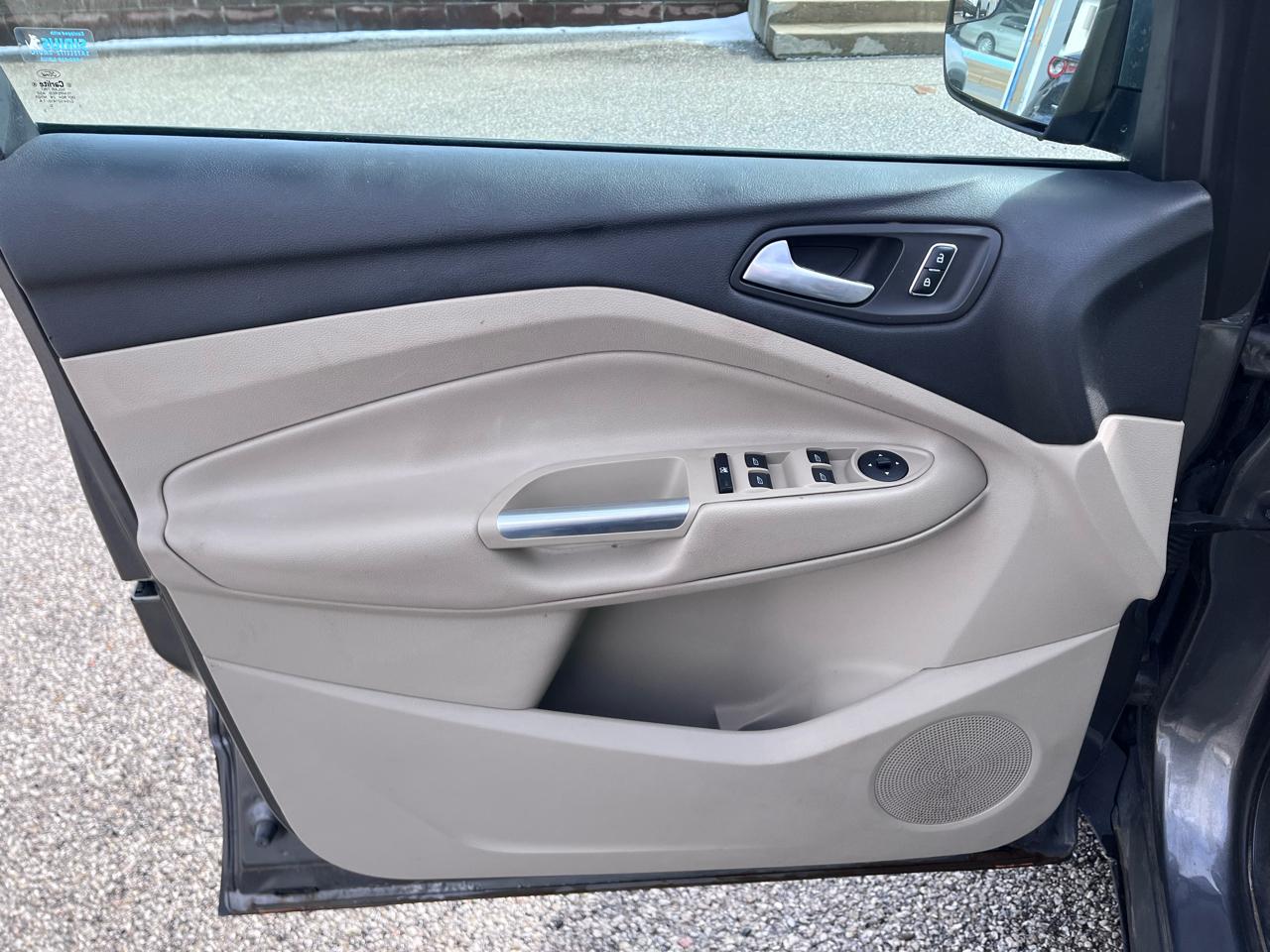 Ford Escape SE FWD 2013