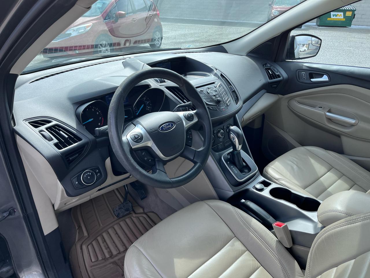 Ford Escape SE FWD 2013