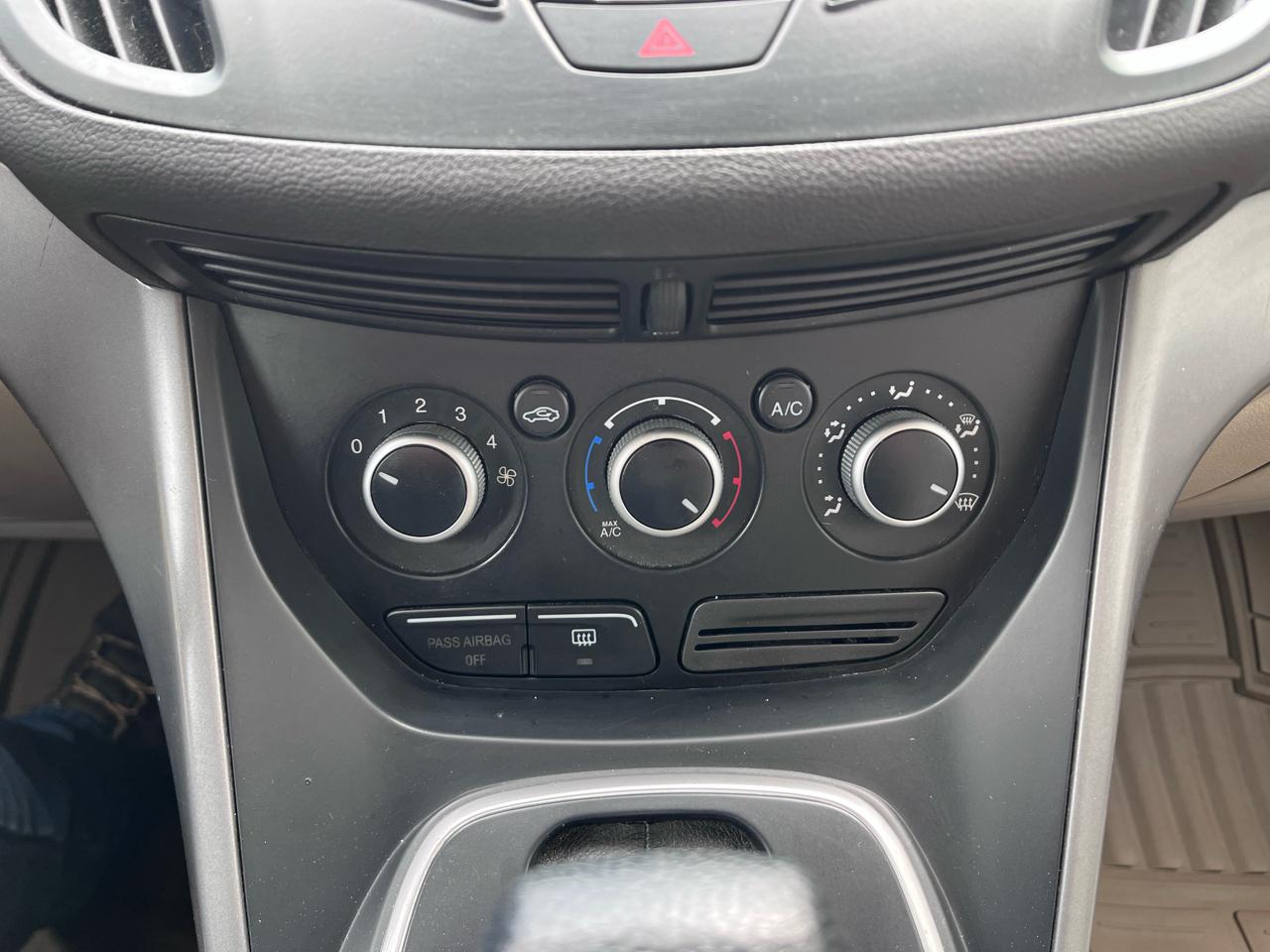 Ford Escape SE FWD 2013