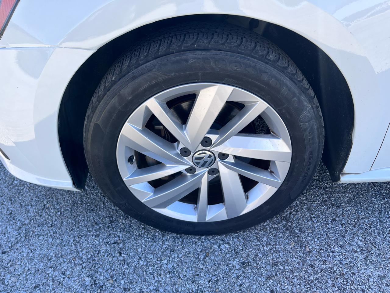 Volkswagen Passat SE 2018