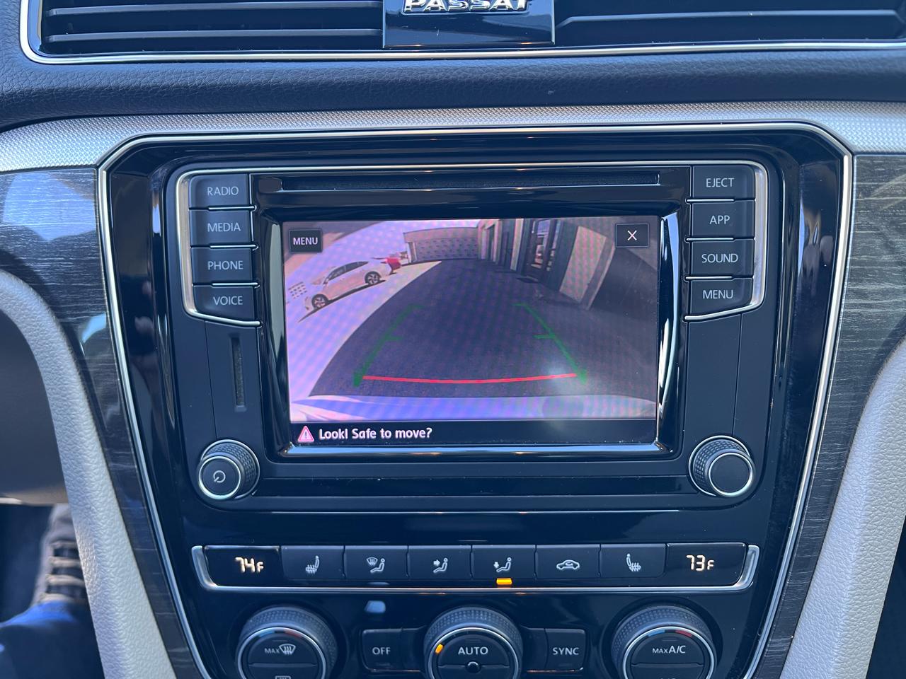 Volkswagen Passat SE 2018