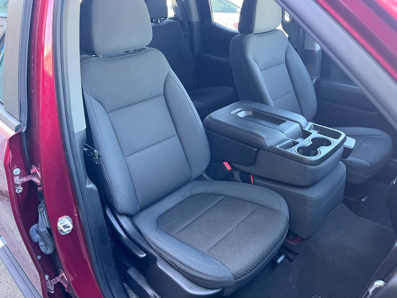 Chevrolet Silverado 1500 Custom Crew Cab Long Box 4WD 2019