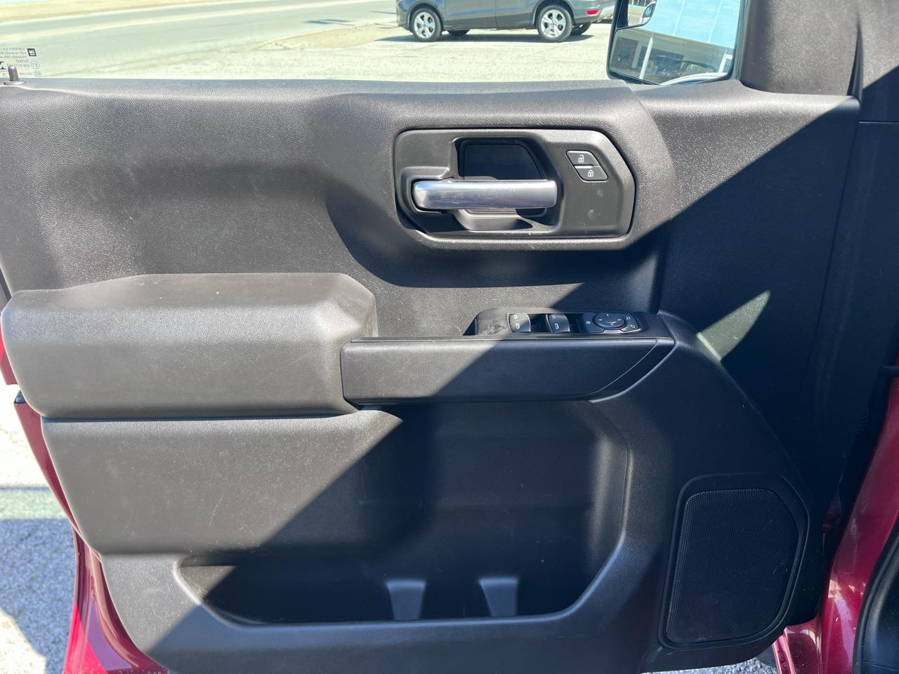 Chevrolet Silverado 1500 Custom Crew Cab Long Box 4WD 2019