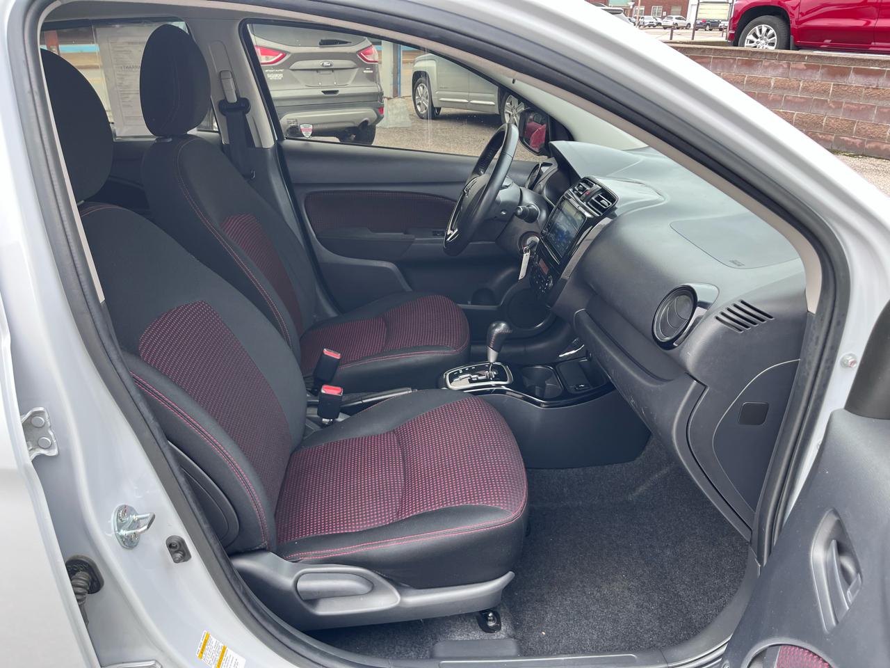 Mitsubishi Mirage SE 2023