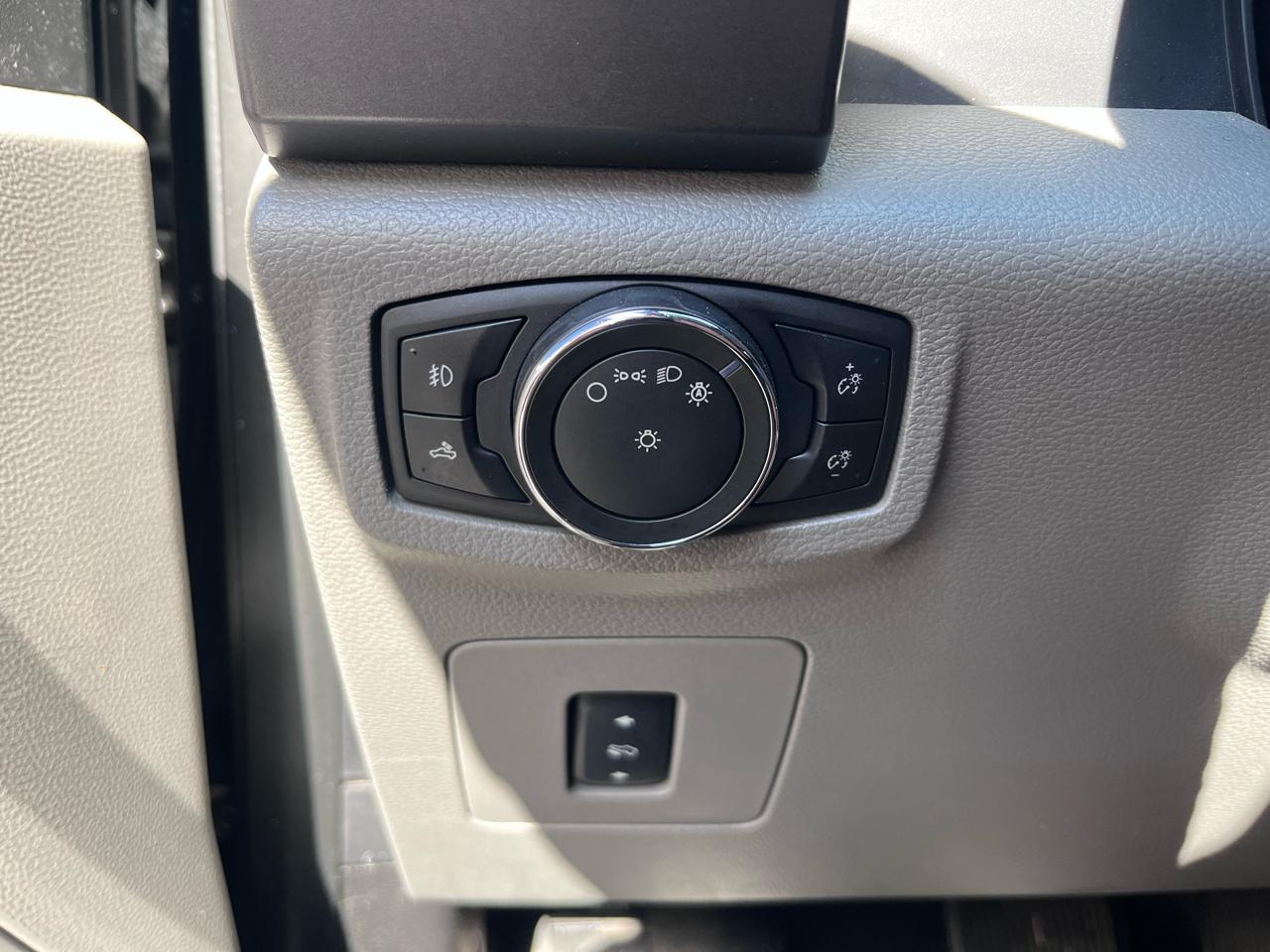 Ford F-150 XLT SuperCrew 6.5-ft. Bed 4WD 2017