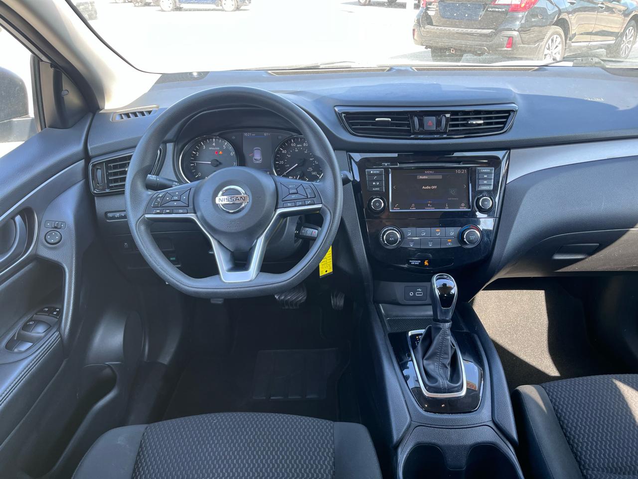 Nissan Rogue Sport S 2022