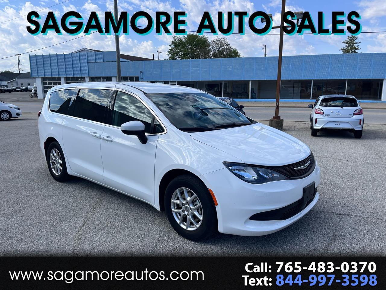 2023 Chrysler Voyager LX